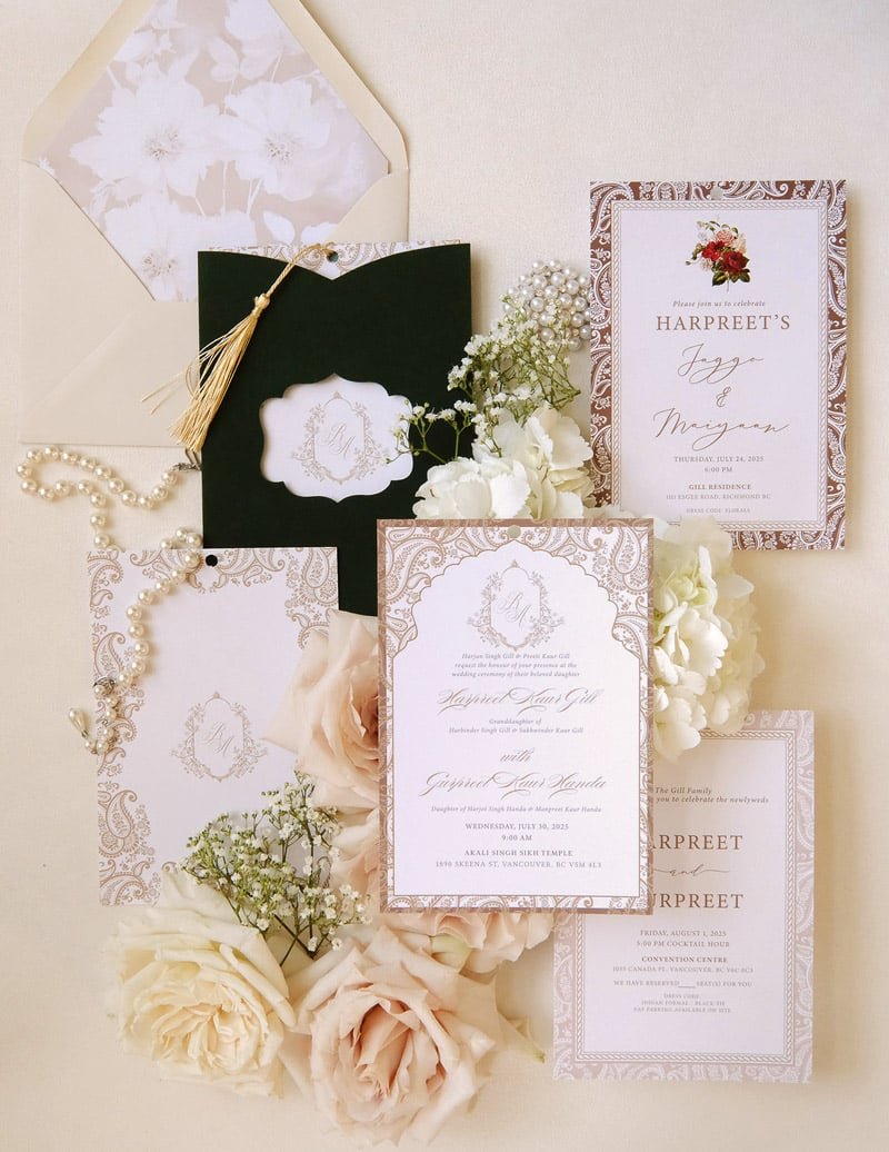 WeddingInvitation_GreenVelvetSleeve_EsgeeArtDesign